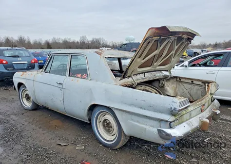 1966 Studebaker Commander z USA, uszkodzony, nr VIN C133723